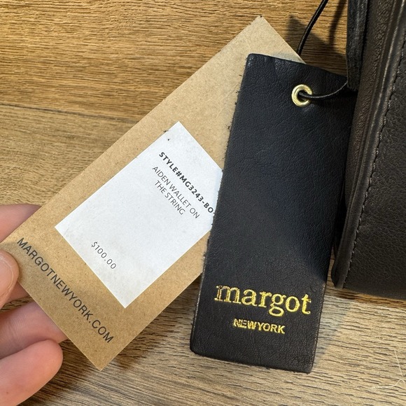 Margot Aiden Wallet On The String Black Leather Crossbody Phone Card Holder - Picture 2 of 10